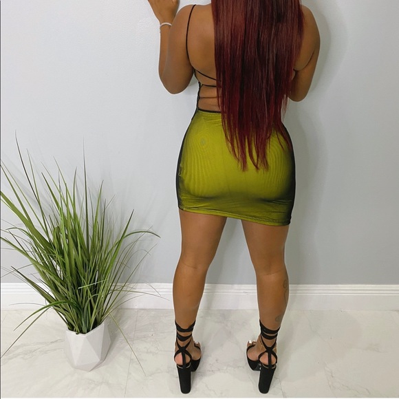 Dress - Picture 2 of 2